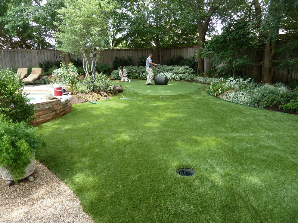 Poolside Putting Green by Synthetic Grass Pros - Photo 4