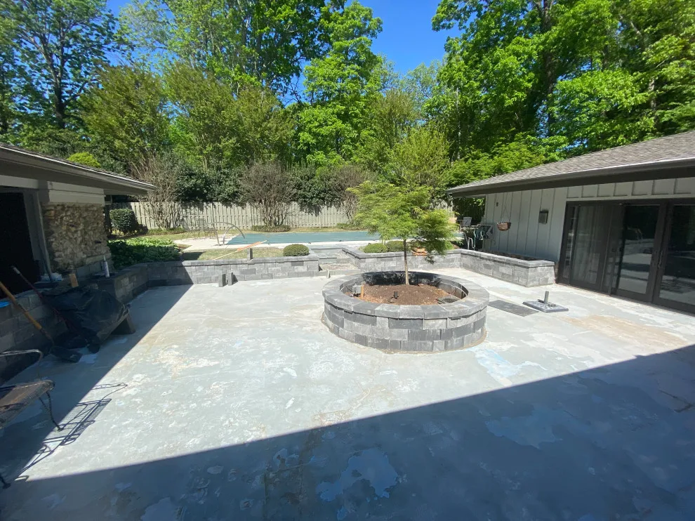 Courtyard and Barrier by Leo Paver LLC - Photo 3