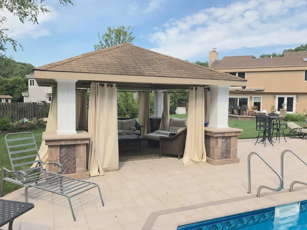 Long Island Outdoor Sanctuary by Cambridge Pavingstones With ArmorTec - Photo 4