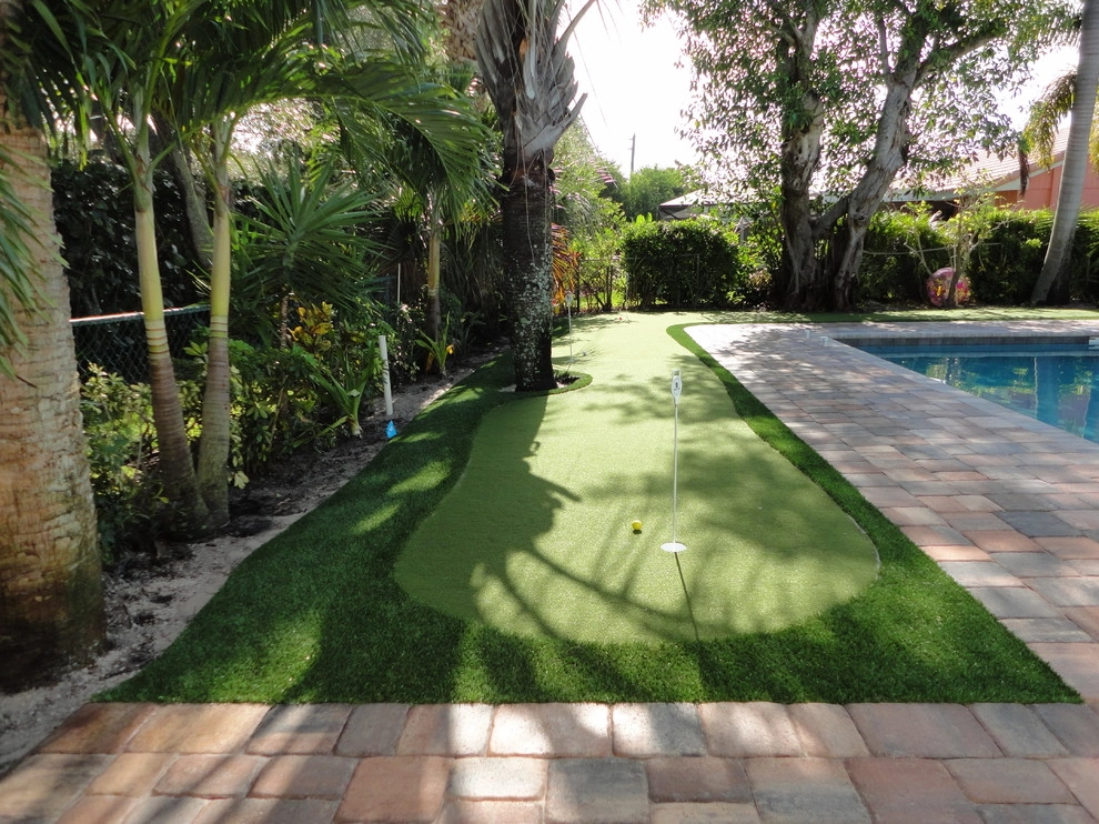 Putting Greens by Synthetic Turf International - Florida - Photo 6