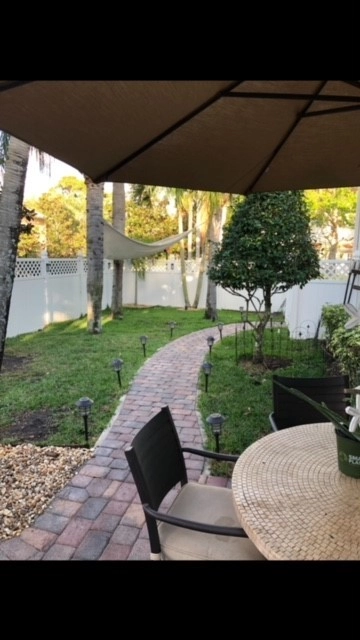 Abacoa Backyard Makeover by Synthetic Turf International - Florida - Photo 5