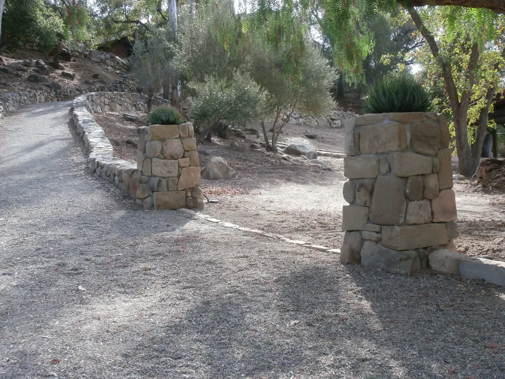 Ojai Home by MGH Stone Masonry - Photo 5