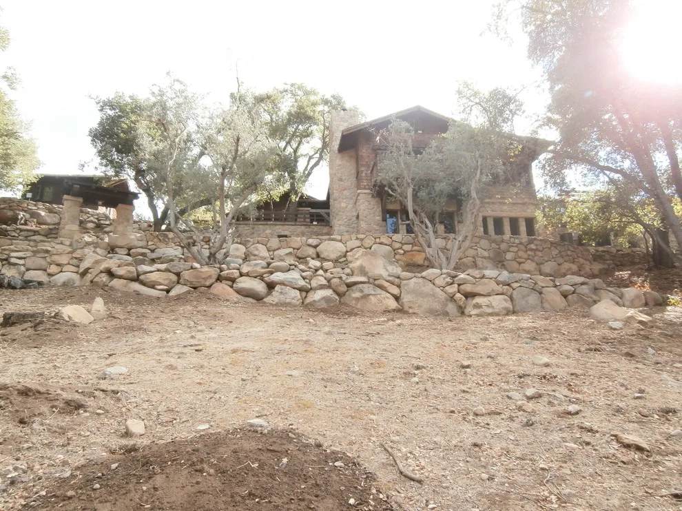 Ojai Home by MGH Stone Masonry - Photo 25