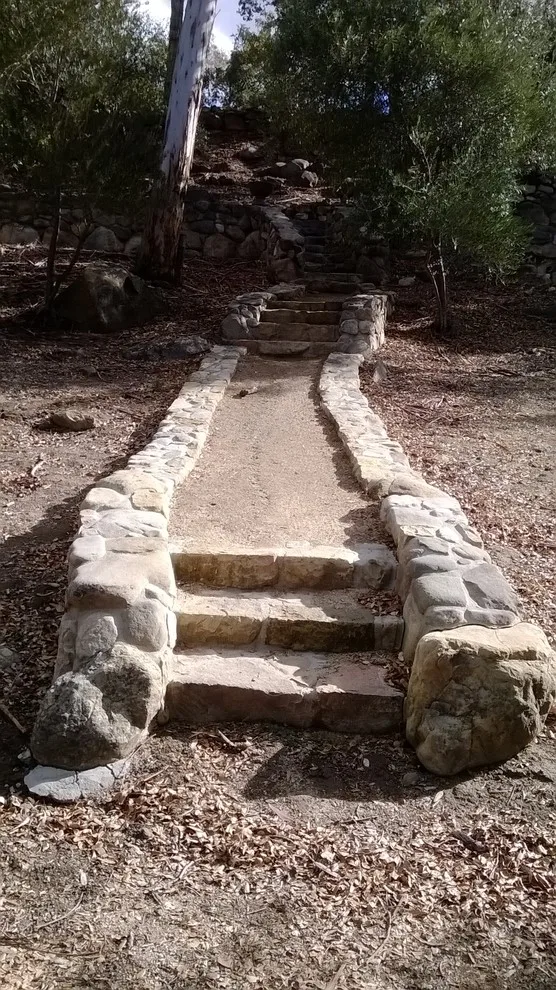 Ojai Home by MGH Stone Masonry - Photo 20