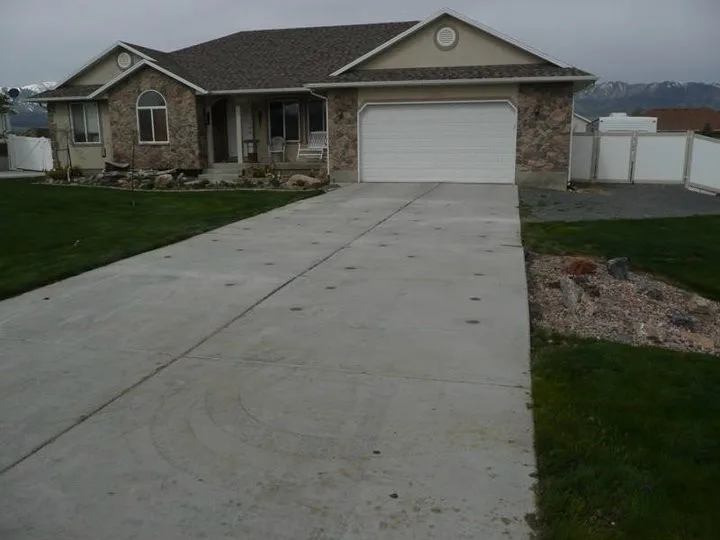 Lift Right Concrete LLC - Photo 4