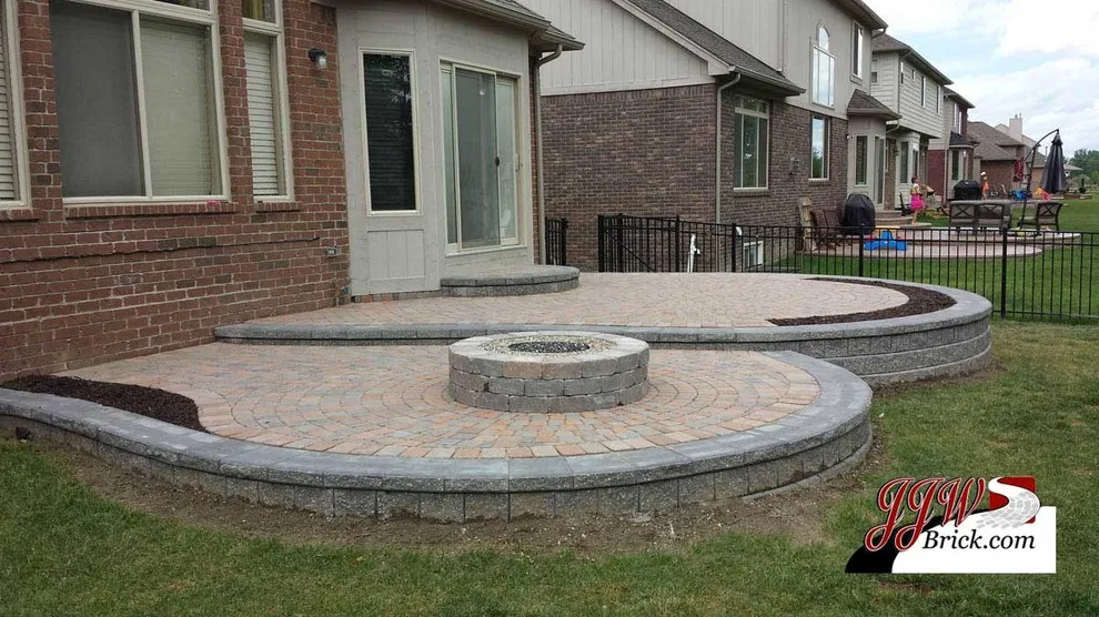 JJW Brick.com - Photo 6