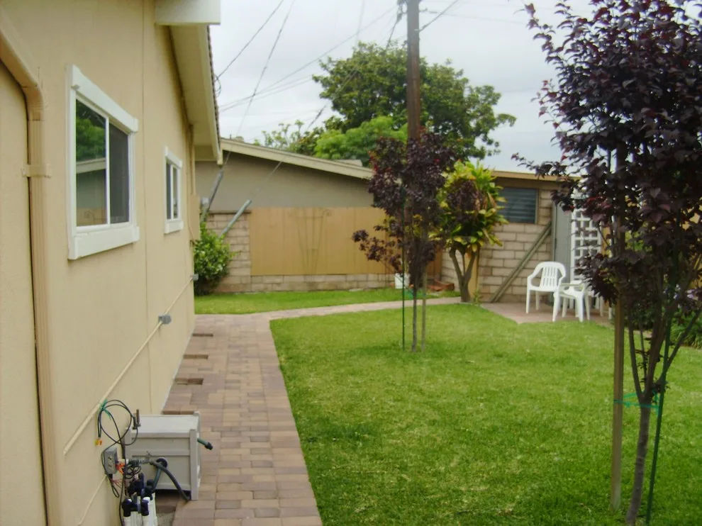 Swimming Area Patios by Dave Pratt Designs And Consulting - Photo 8