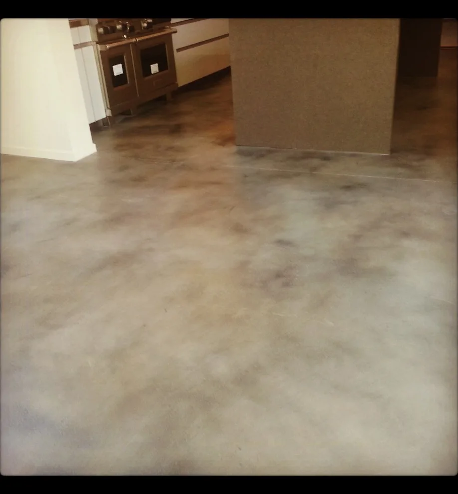 Home Interior Design by Modern Concrete Surfaces - Photo 2