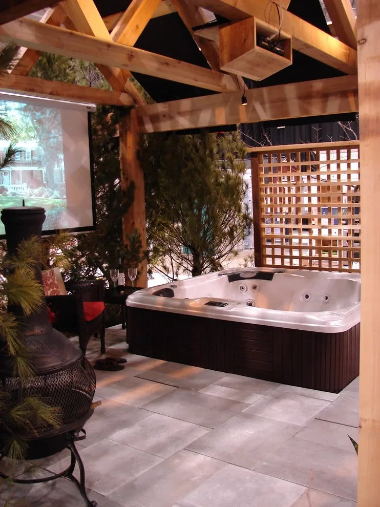 2014 NARI Home Renovation Exhibition by Land Creations Landscaping Inc. - Photo 3
