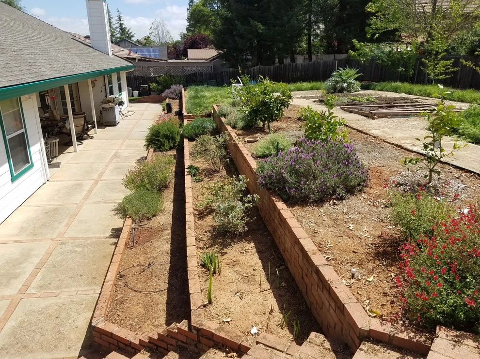 Tc Landscape Construction And Maintenance Inc - Photo 14