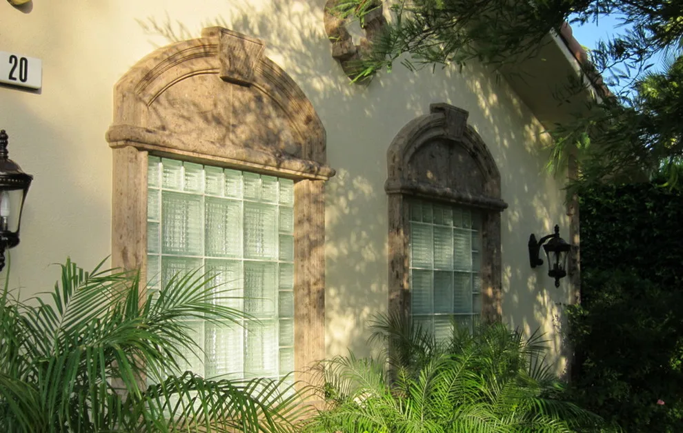 Adiós Tiny Desert Palm Villa by Villa & Mission Imports - Photo 2