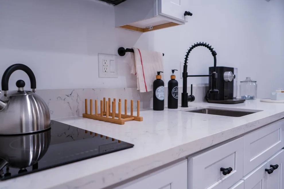 Accessory Dwelling Unit - Woodland Hills by EHD Builders - Photo 14