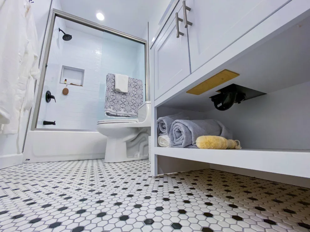 Accessory Dwelling Unit - Woodland Hills by EHD Builders - Photo 29