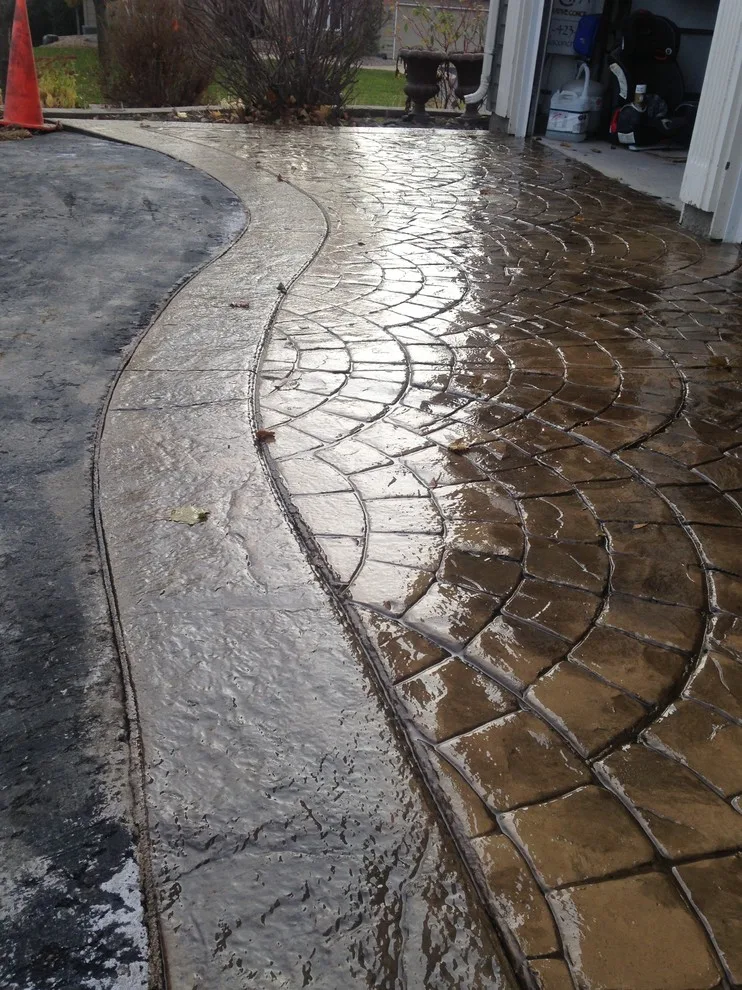 Driveway Concrete Aprons by Cipala Decorative Concrete Inc - Photo 8