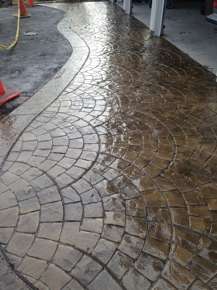 Driveway Concrete Aprons by Cipala Decorative Concrete Inc - Photo 9