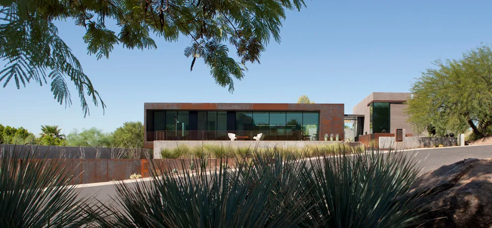 Arcadia Bespoke Residence by Creative Concrete And Masonry - Photo 9