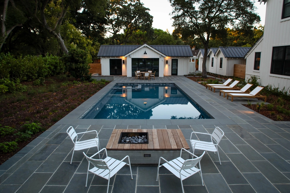 Modern Farmhouse by Terra Ferma Landscapes - Photo 9