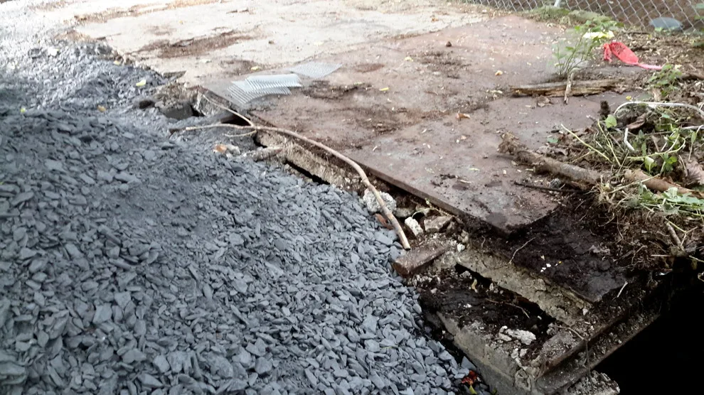 Deteriorating Wall/Pavement by Hardscape Artists LLC - Photo 11