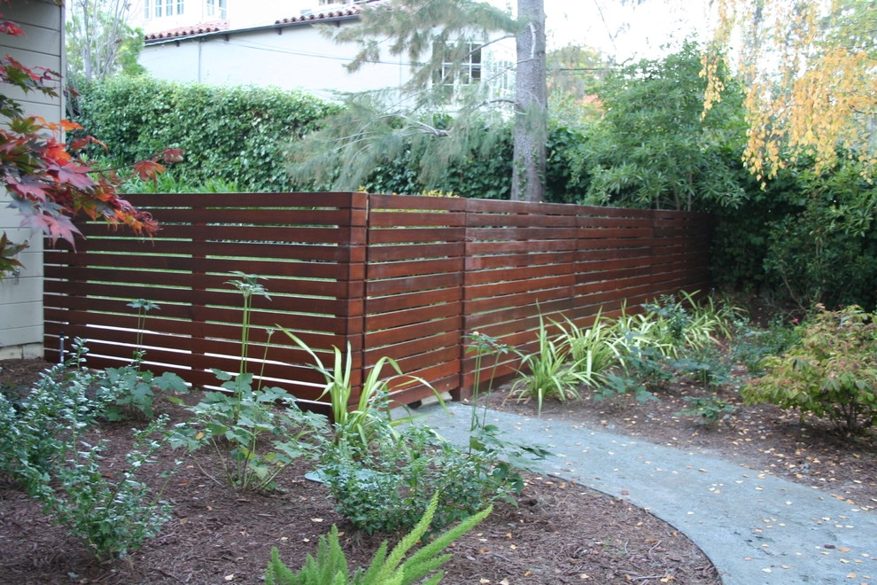 Hillsborough Modern by Terra Ferma Landscapes - Photo 3