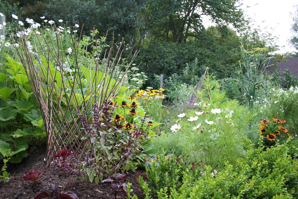 Ross Cottage Garden by Terra Ferma Landscapes - Photo 11