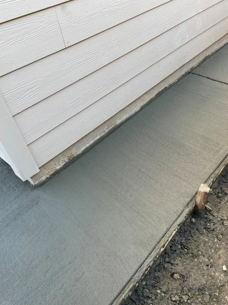 Rear Deck by Flores Concrete - Photo 57