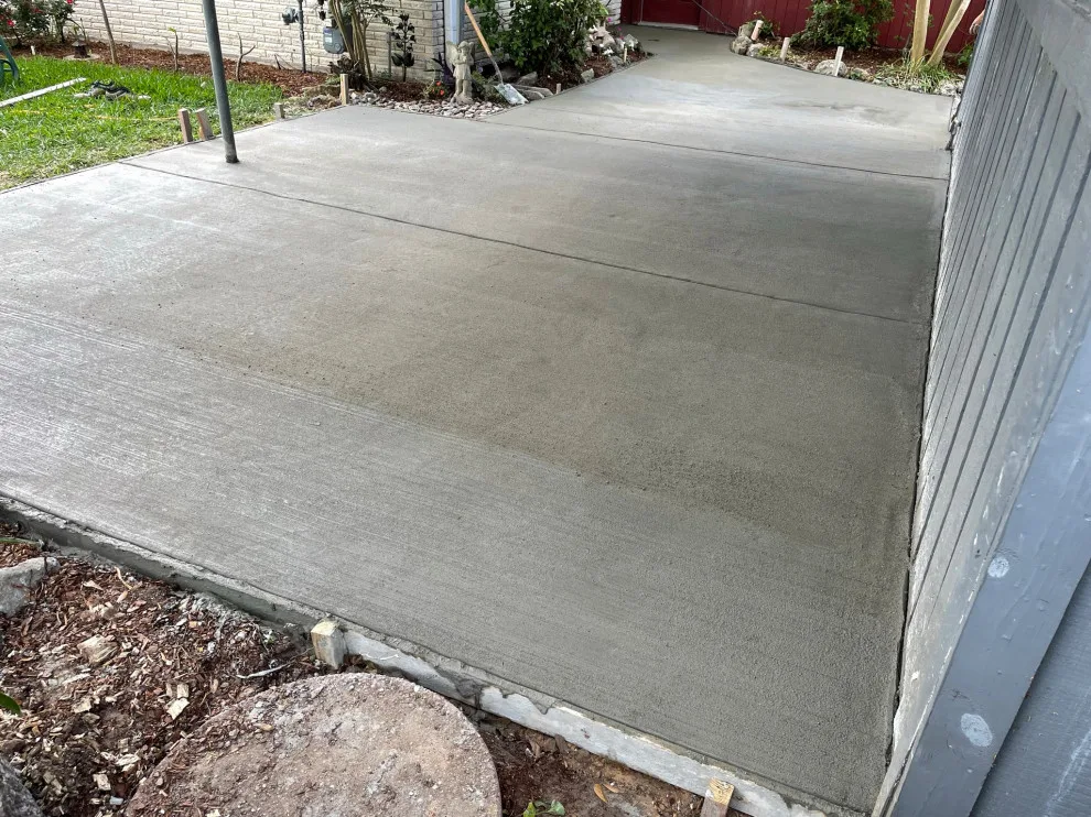 Rear Deck by Flores Concrete - Photo 53