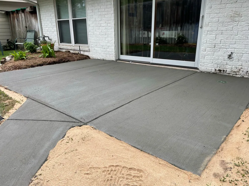 Rear Deck by Flores Concrete - Photo 88