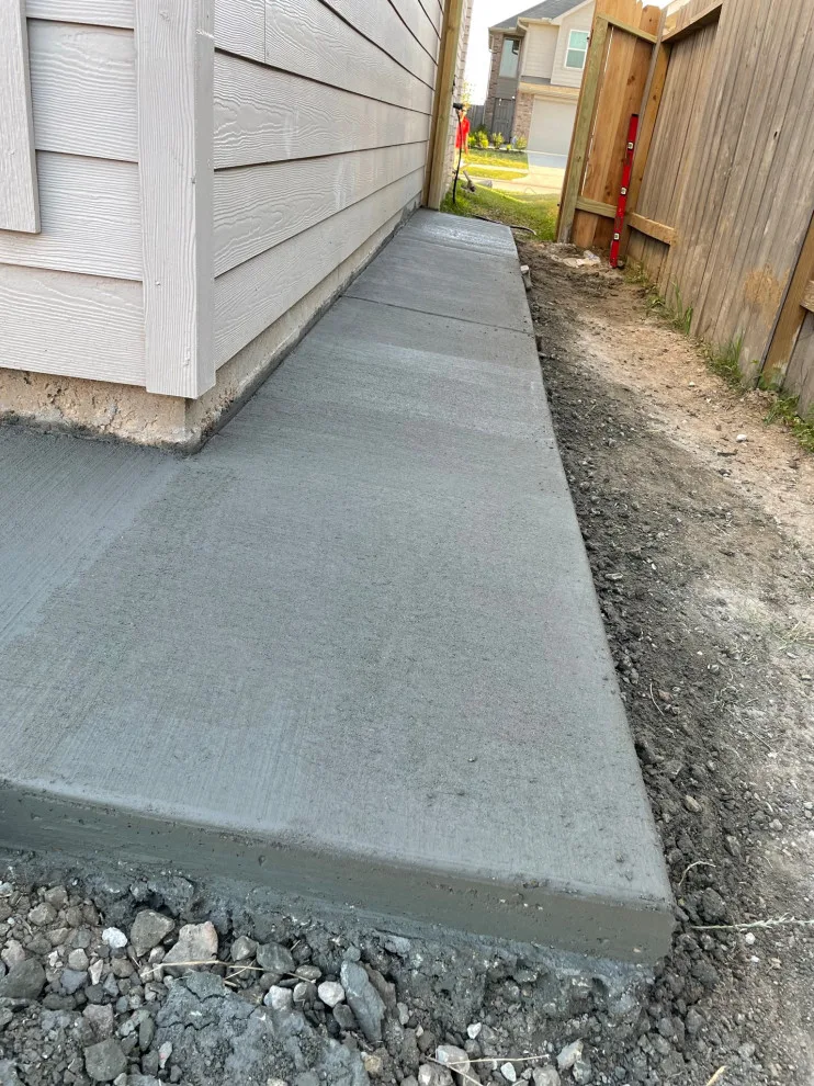 Rear Deck by Flores Concrete - Photo 6