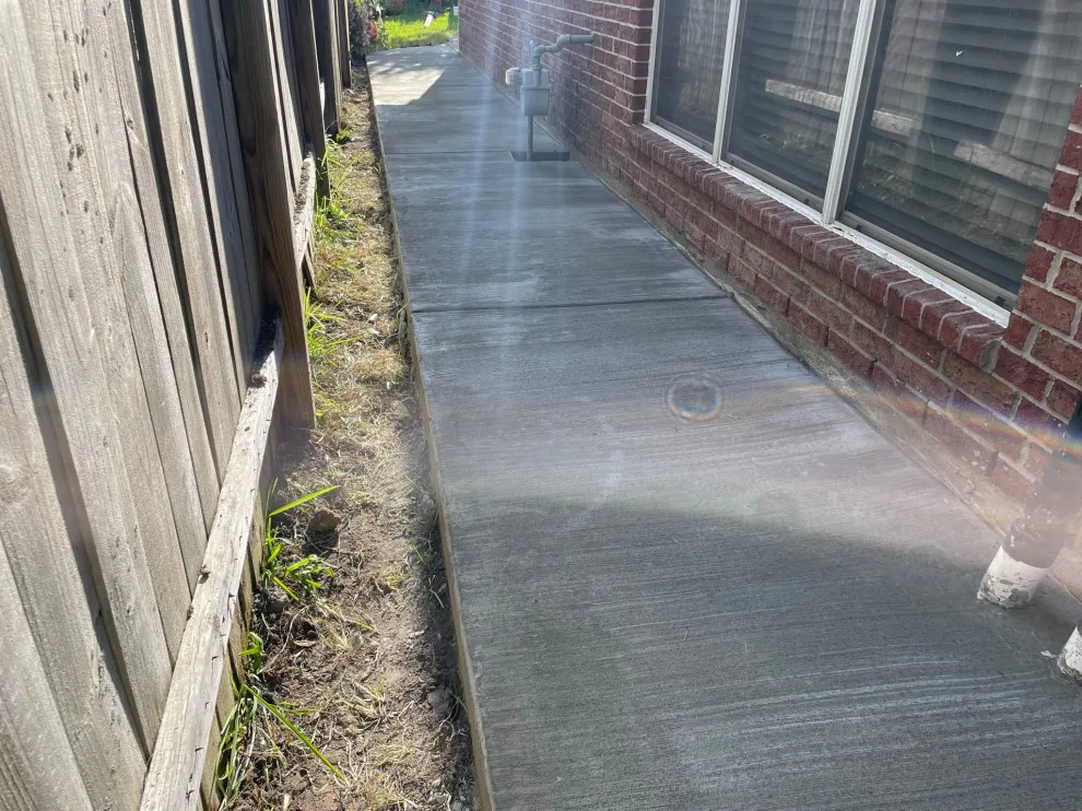 Rear Deck by Flores Concrete - Photo 5