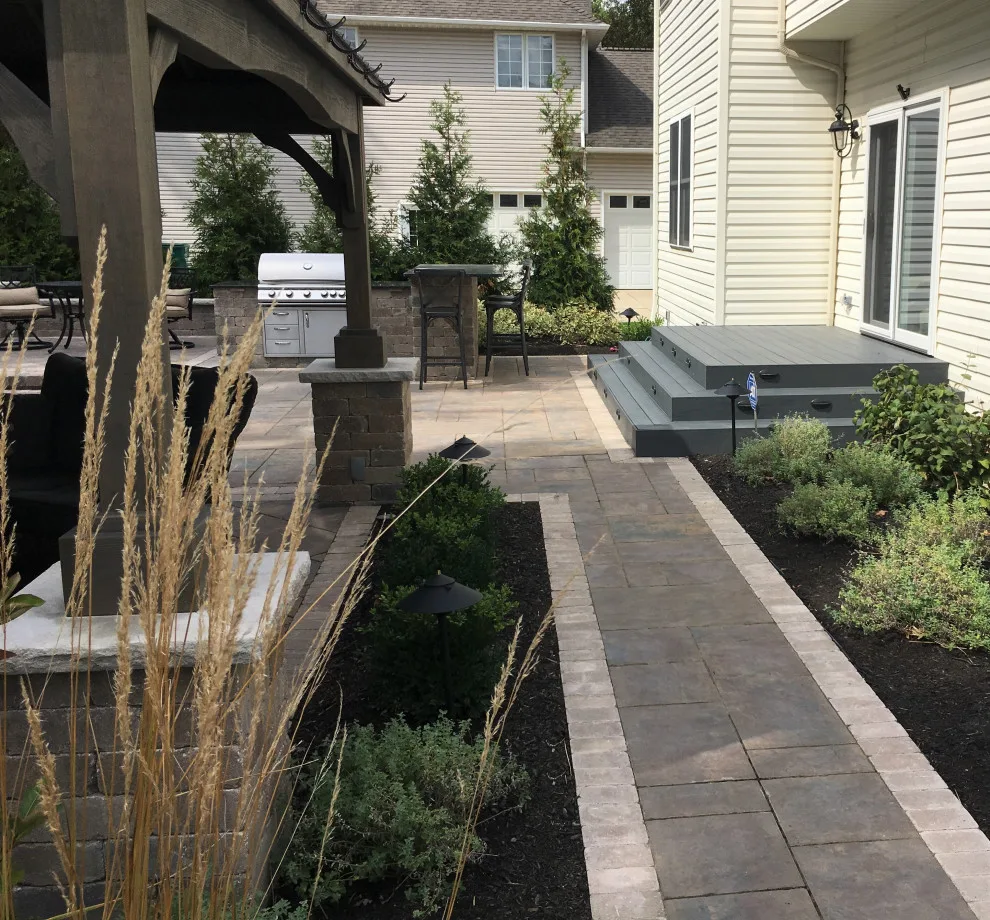 Garden Transformation by Land Creations Landscaping Inc. - Photo 3