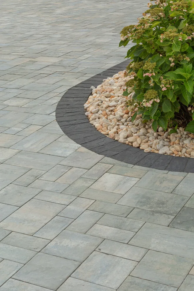 Waterside backyard retreat by Cambridge Pavingstones With ArmorTec - Photo 7