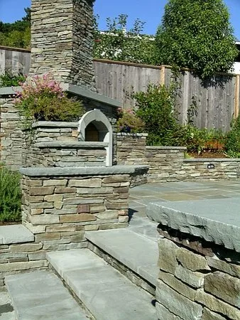 Outdoor Space by Spoor Masonry, Inc - Photo 3