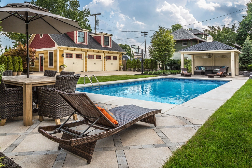 Outdoor Oasis: Crafting Your Ultimate Lounge and Pool Experience by TERRAFIRMA Landscape - Photo 3
