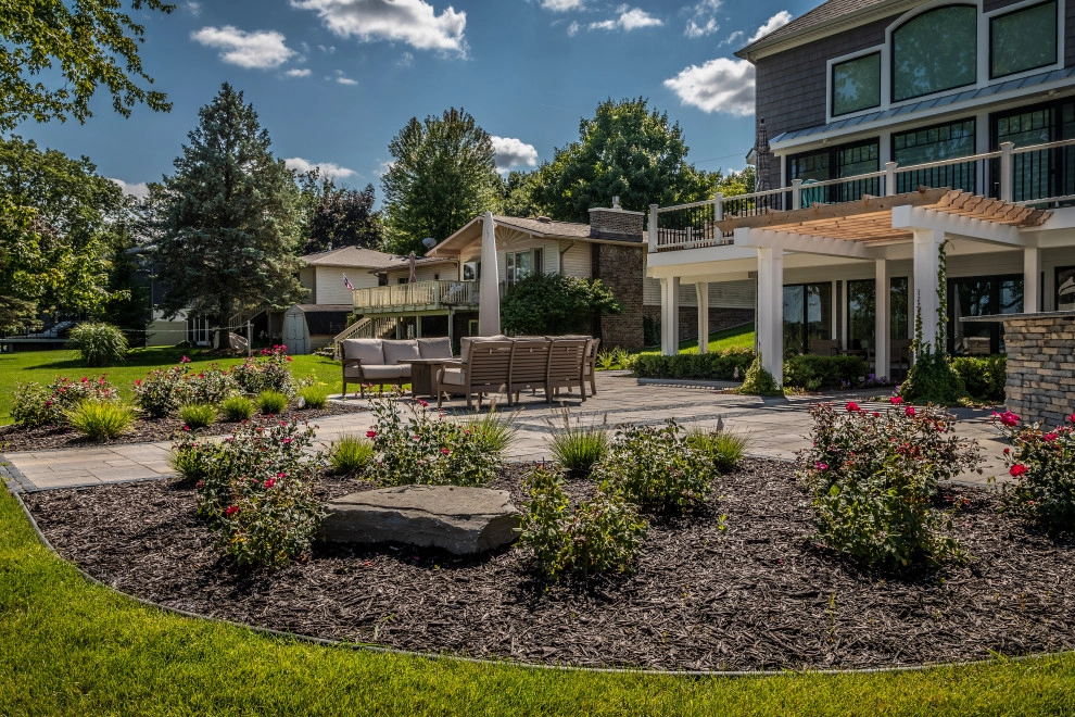 Irish Hills Luxury Lake Escape by TERRAFIRMA Landscape - Photo 10