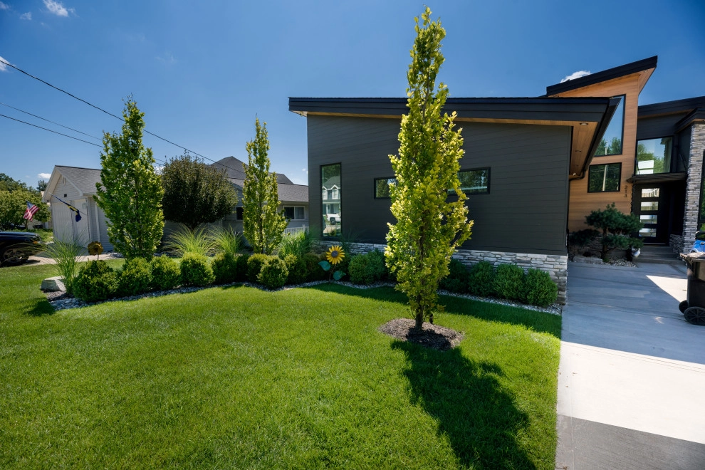 Lake Columbia Modern Lakefront Landscape by TERRAFIRMA Landscape - Photo 15