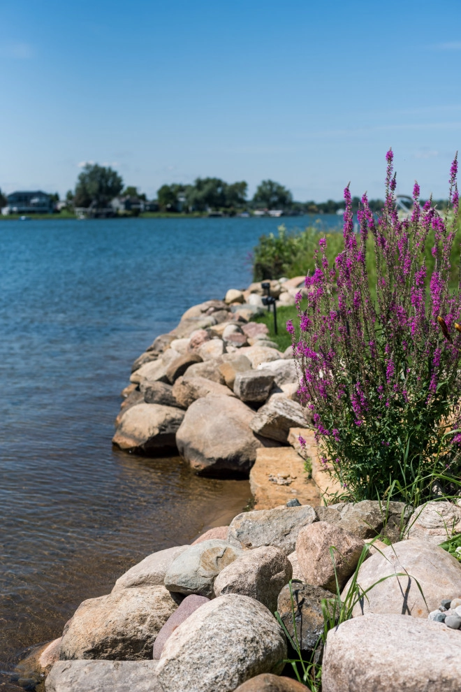 Lake Columbia Modern Lakefront Landscape by TERRAFIRMA Landscape - Photo 18
