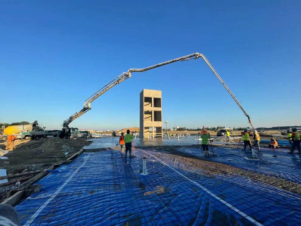 Cazares Concrete LLC - Photo 9
