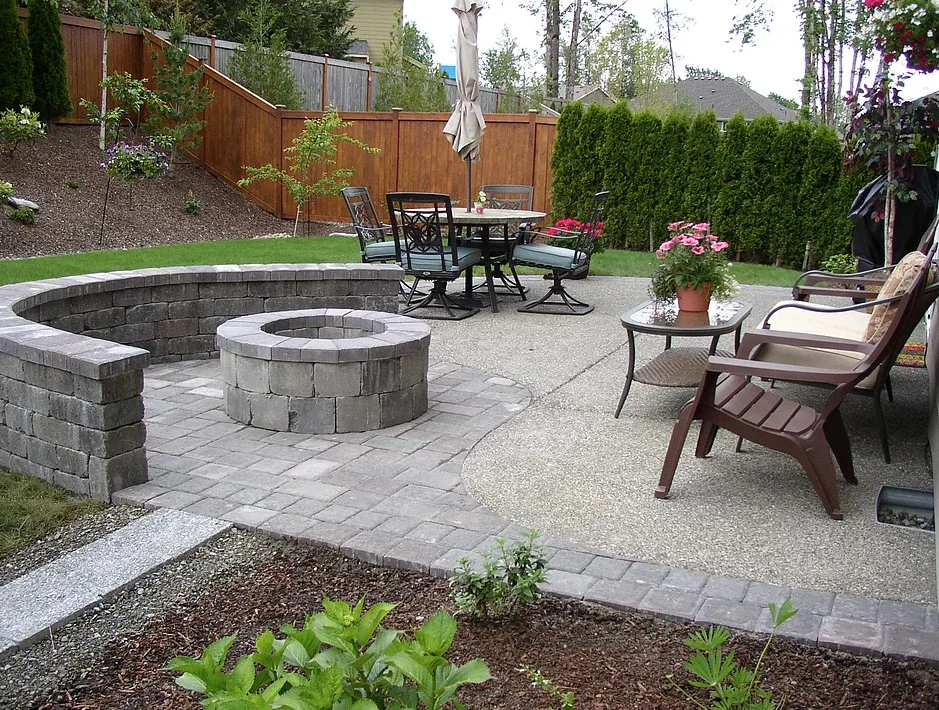 CD Paver Management - Photo 2