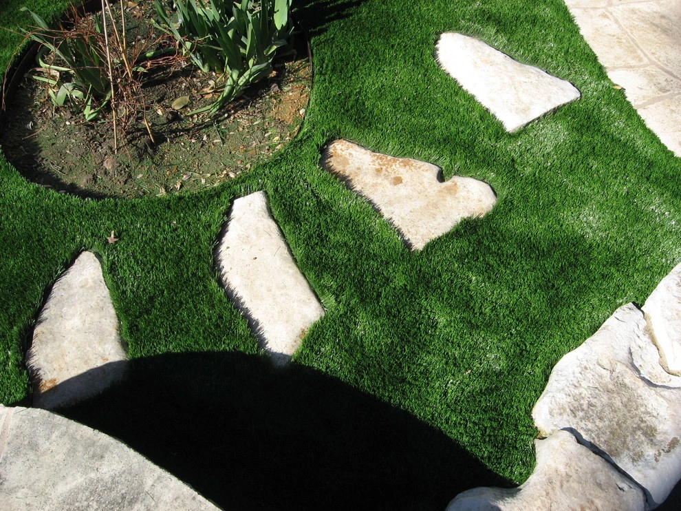 Downtown Austin by Texas Custom Turf - Photo 7