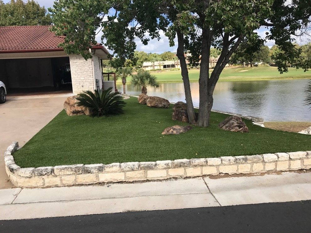 HI circle 2 by Texas Custom Turf - Photo 2