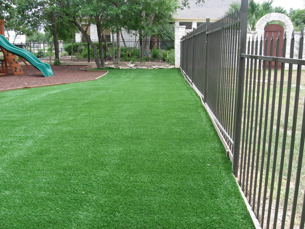 Sunny Drive by Texas Custom Turf - Photo 6