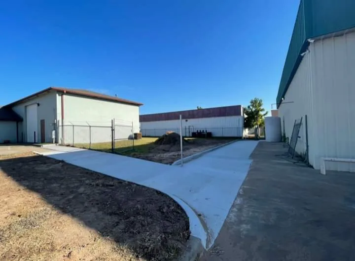 Concrete Specialists by R&l Construction - Photo 7