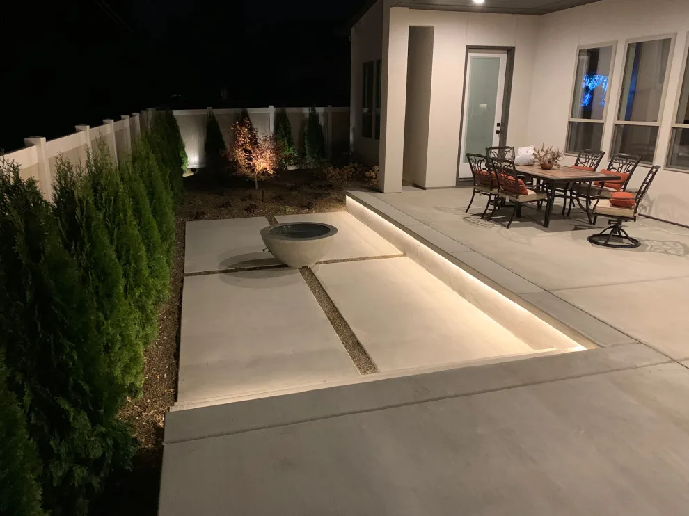 Cement Terrace by Modern Concrete And Design - Photo 3