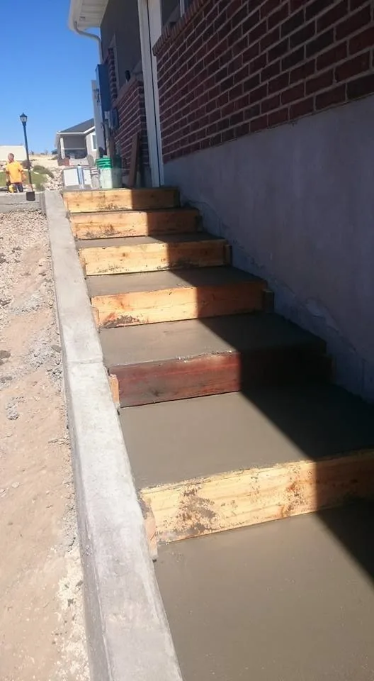 Cement Steps by JNR Concrete LLC - Photo 2