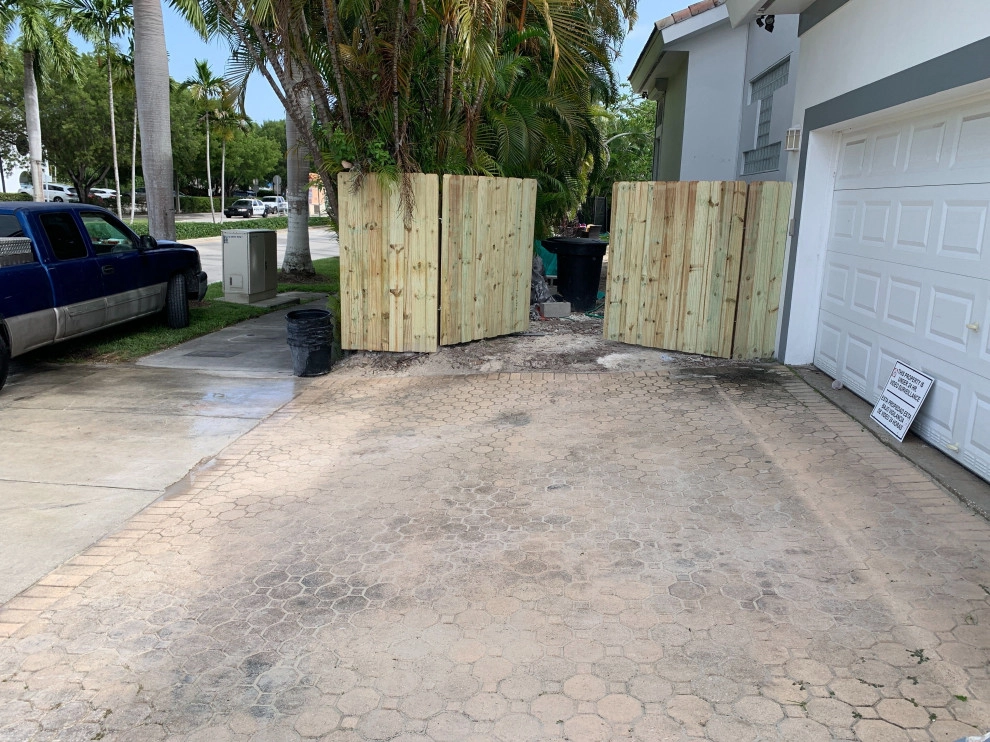 Miami Vice Complete outdoor renovation by The Garden District - Photo 13