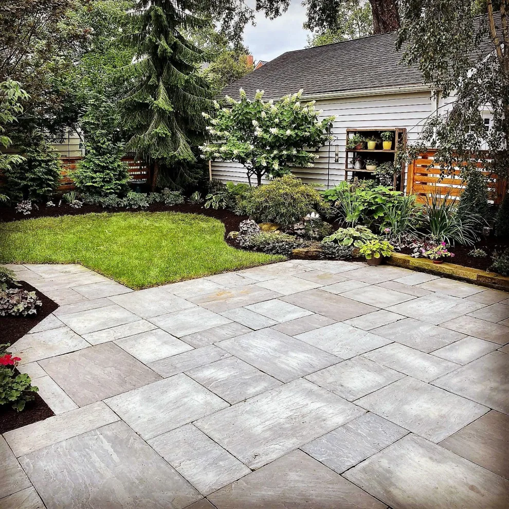 Innovative Compact Area (Rocky River) by Land Creations Landscaping Inc. - Photo 4