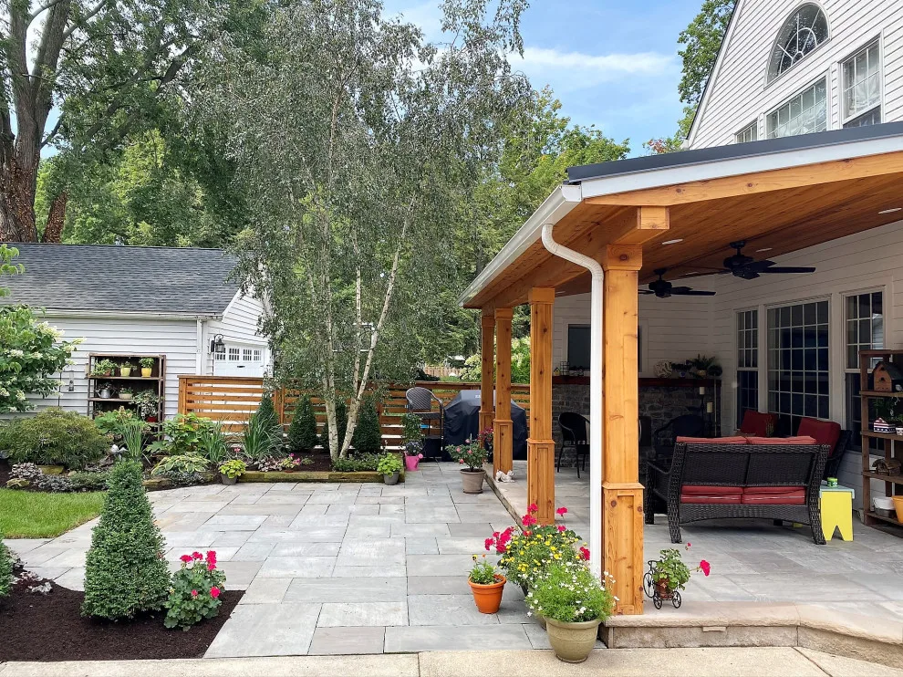 Innovative Compact Area (Rocky River) by Land Creations Landscaping Inc. - Photo 5
