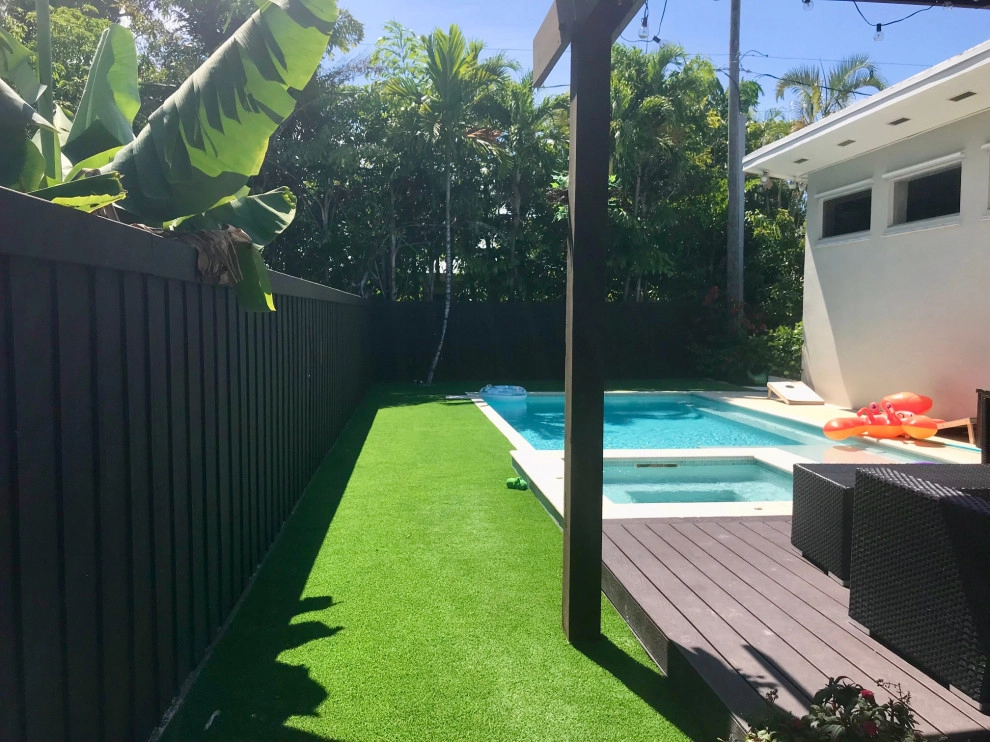 Sodhi's Summer Ready Patio by The Garden District - Photo 2
