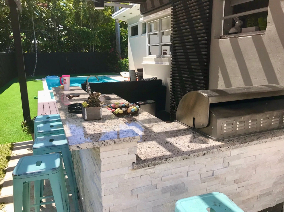 Sodhi's Summer Ready Patio by The Garden District - Photo 9