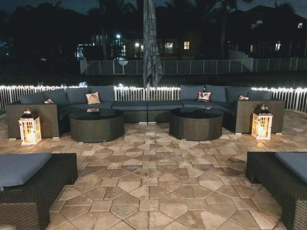 CONTEMPORARY OUTDOOR FURNITURE by The Garden District - Photo 5